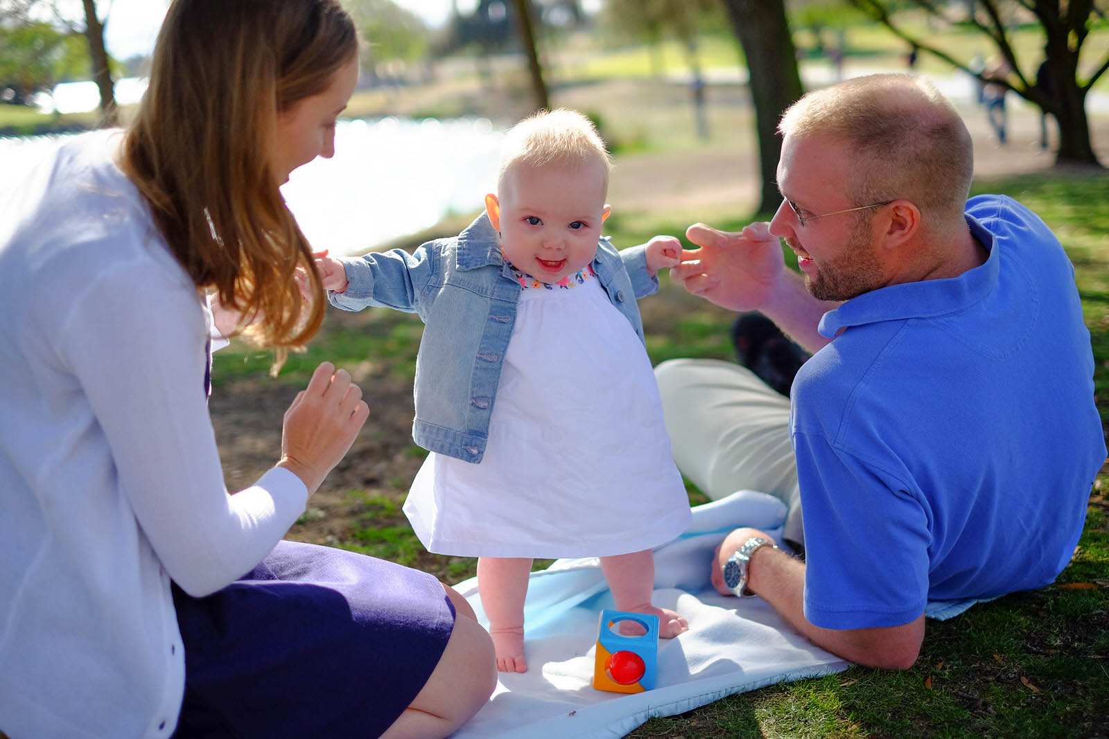 Erin Harrigan Family Portfolio Mobile Picture Chest Photography